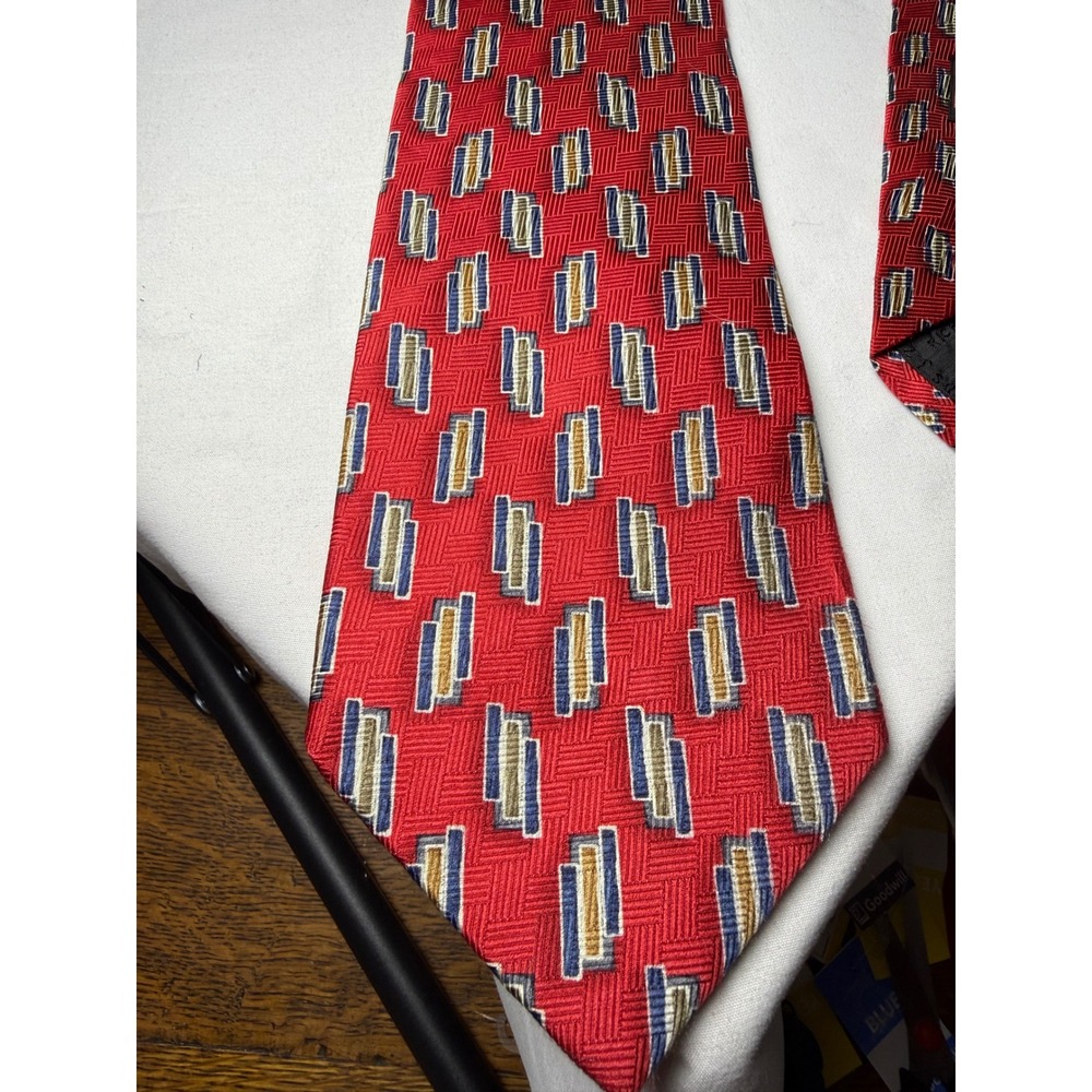 JZ Richards Parisian Red Silk Geometric Pattern Necktie Handcrafted in America‎